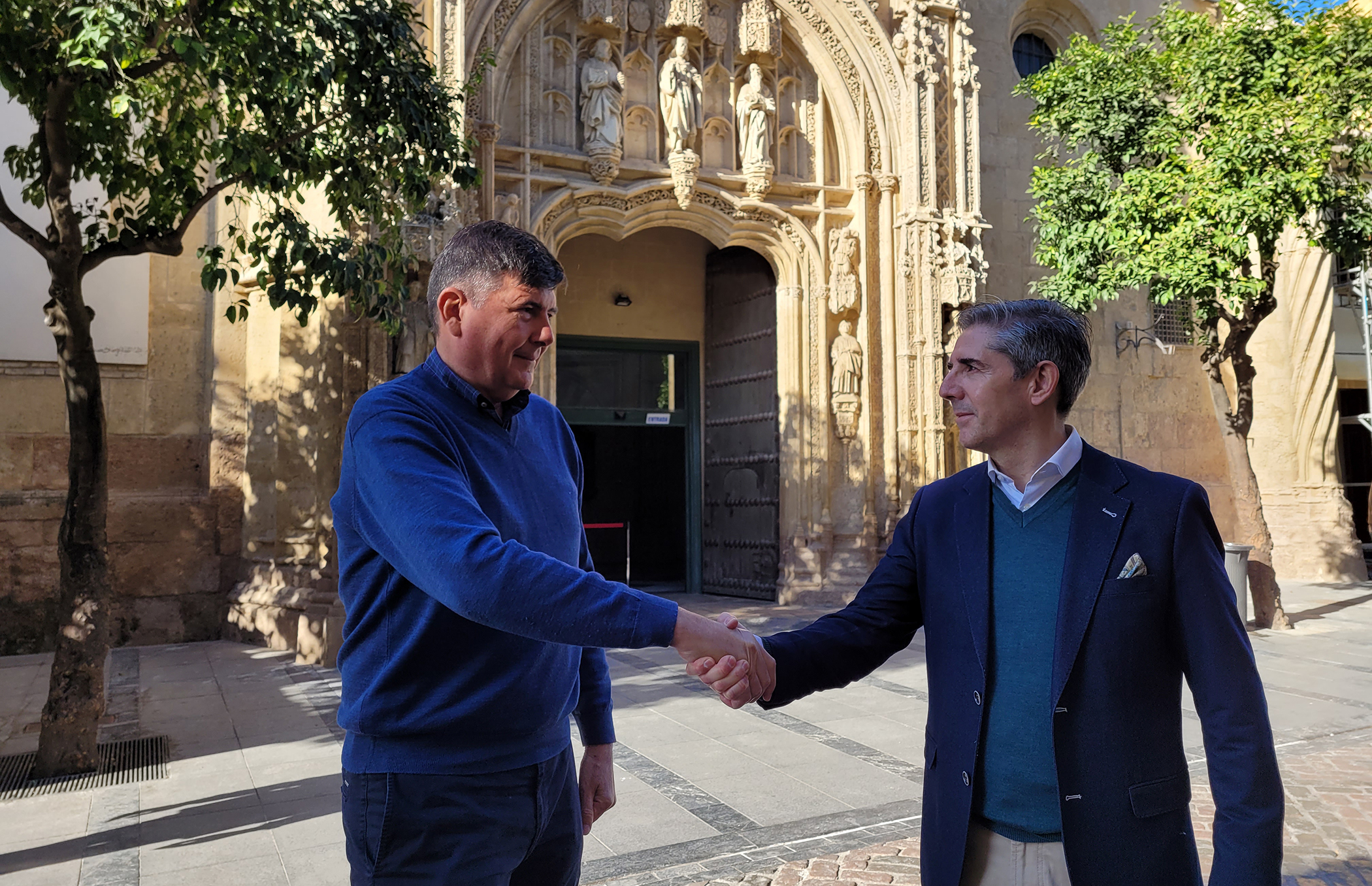 El Palacio de Congresos de Córdoba firma un acuerdo con Almuzara para impulsar la cultura en el ámbito literario